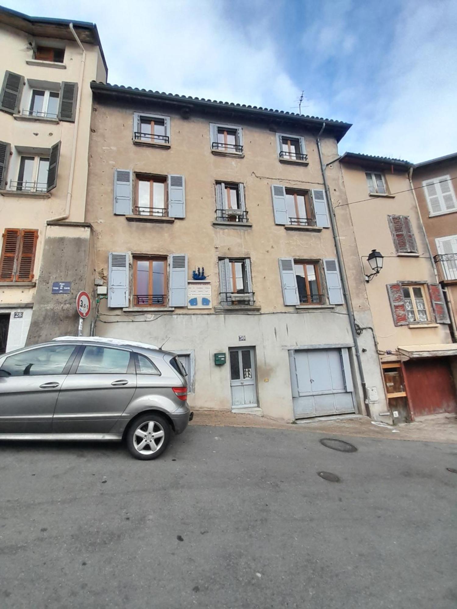 La Flute 2 Aparthotel Thiers Exterior photo